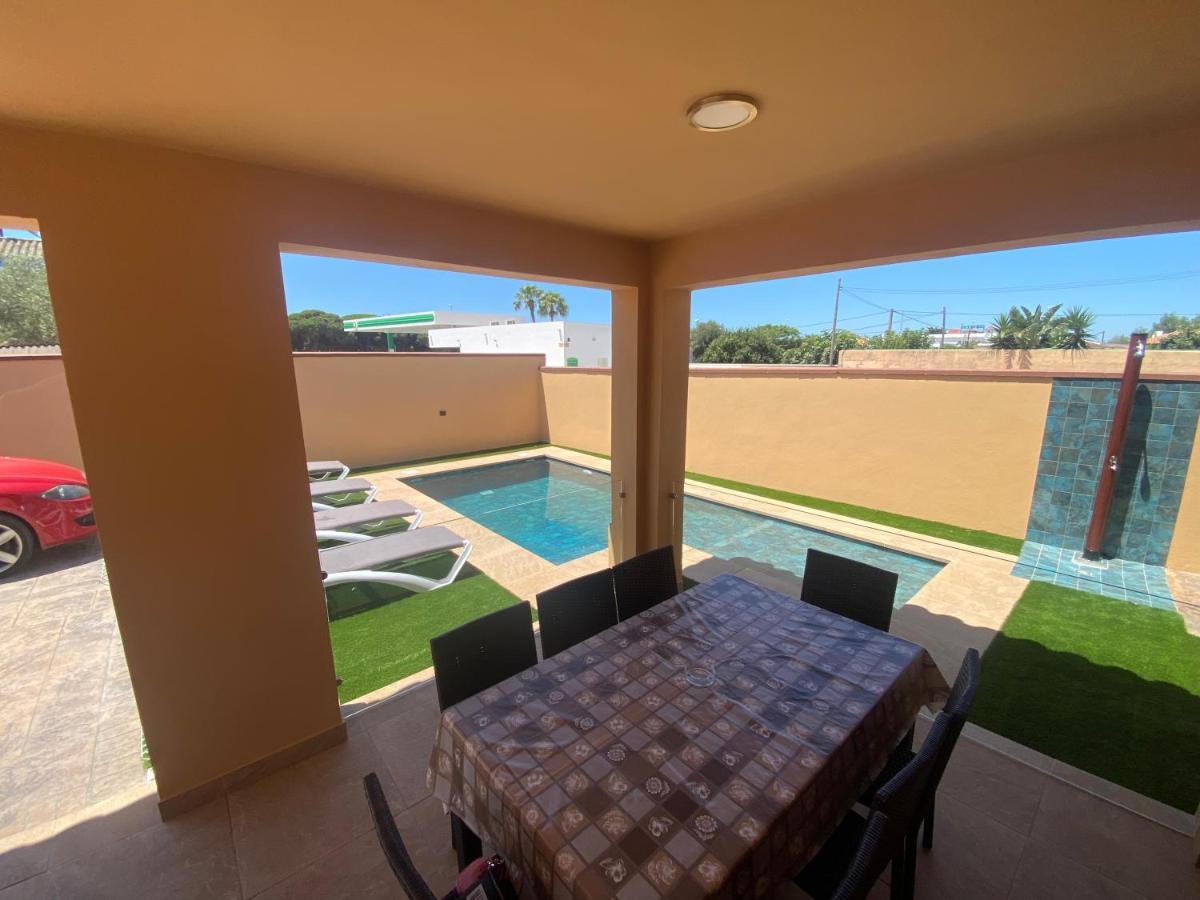 Villa Raquel Conil De La Frontera Eksteriør billede